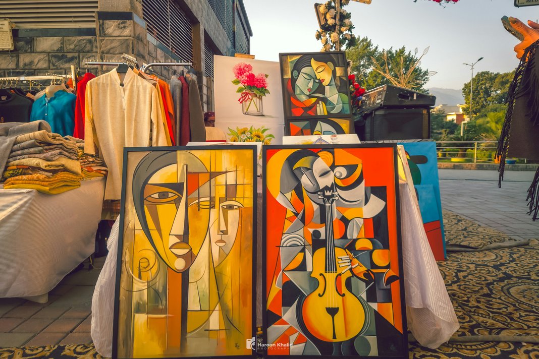 Picasso, Braque and Cubism - Painting Beyond One Viewpoint (18+)