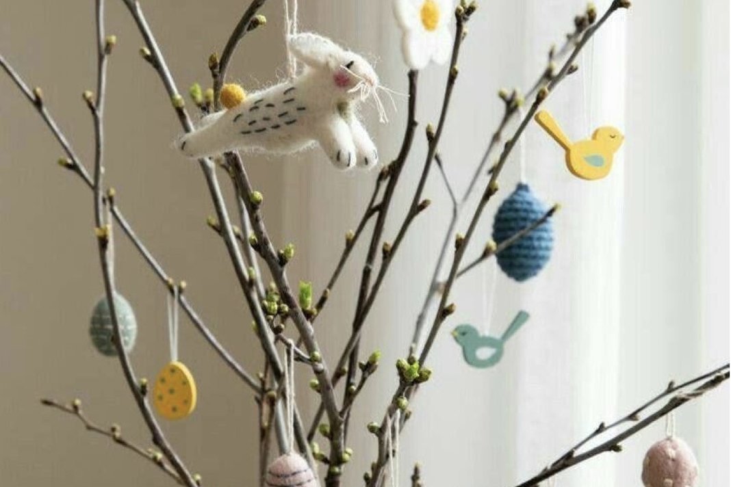 Craft a Vibrant Spring Table Centre (5-11 yrs)
