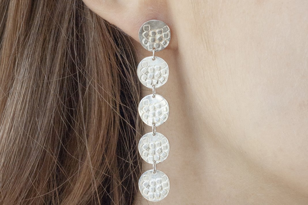 Jewellery making - moving earrings for beginners