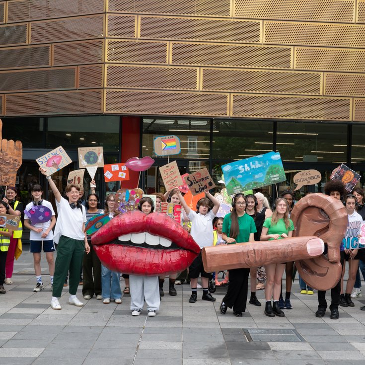 Ruth Beale, 'Silent Parade' with Deptford Green and Watergate schools for Deptford X 2025 Festival. Photo Katarzyna Perlak