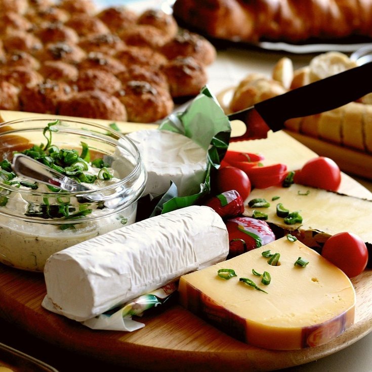 Cheeseboard (copyright free)