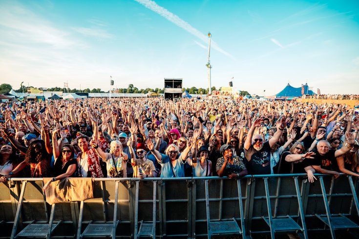 Neighbourhood on Blackheath main stage