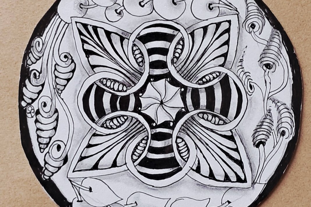 Mindful Drawing using the Zentangle Method