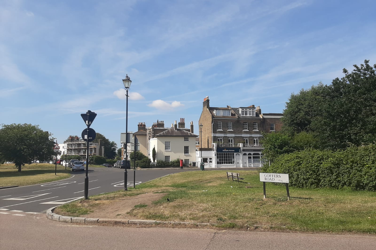 Gallery White Box, a 10 minute walk over Blackheath from Greenwich Park.