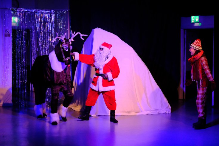 Father Christmas and the Runaway Reindeer photo by Mark Drinkwater, Dec 2025