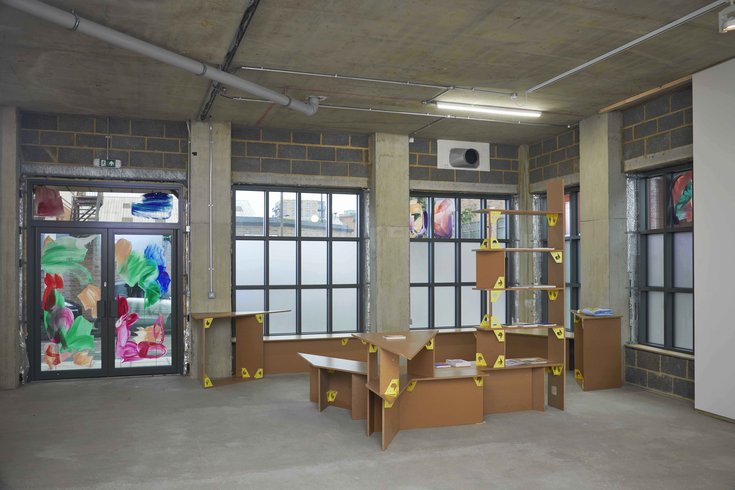 Gallery View